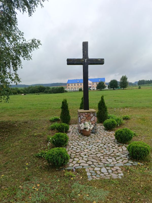 Придорожные кресты Гродненской области: символы веры и культурного наследия