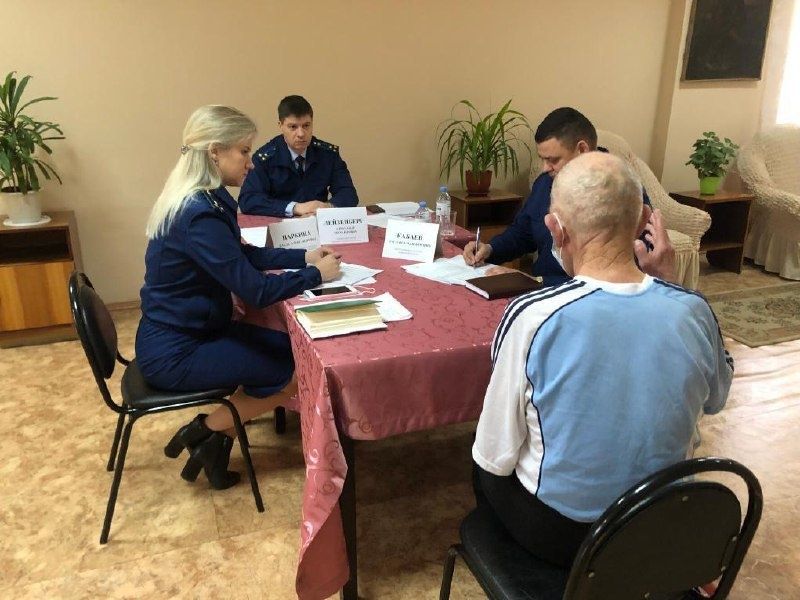 Пенсионер в Сызрани отстоял свои права благодаря прокуратуре: судебный пристав под следствием