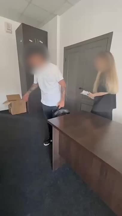       ,         ,  , ,        ,     ...