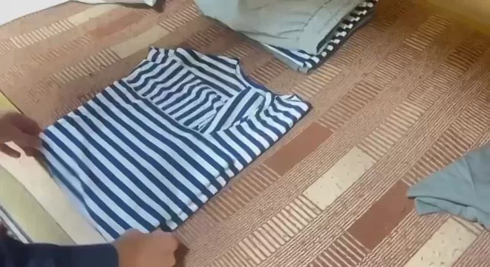  ,  :     ,     