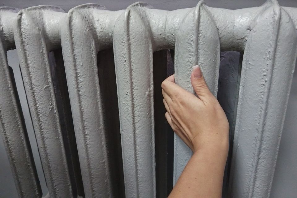    800-       