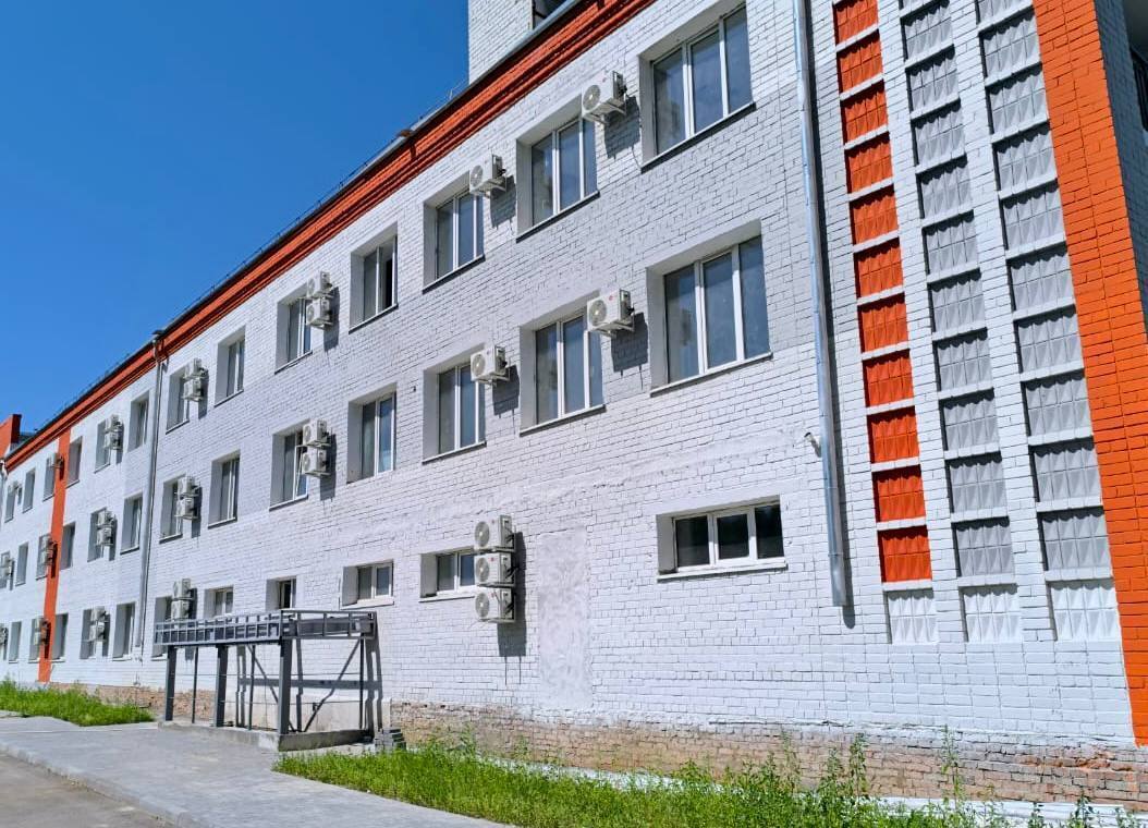 Больница в Тамбовке скоро откроет свои двери после капитального обновления