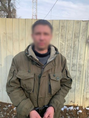Сотрудники благовещенской полиции задержали местного жителя, сбившего двух пешеходов и скрывшегося с места ДТП