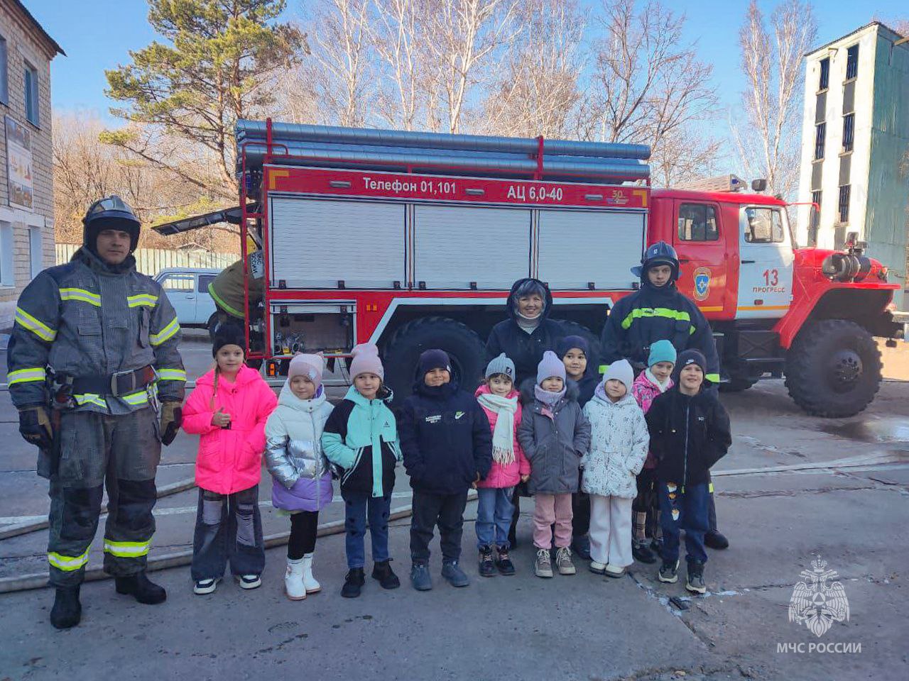 Малышам чрезвычайно интересно Малышам чрезвычайно интересно
