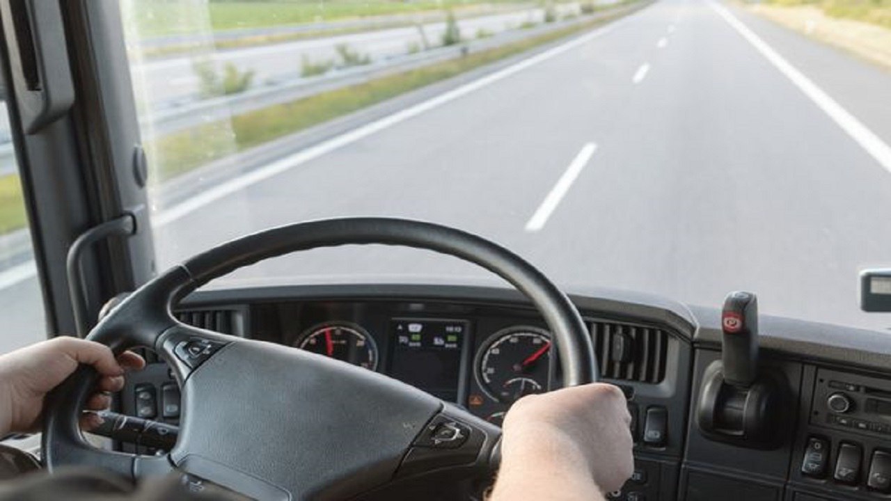 Монтер, печник и бизнесмены: более половины ветеранов СВО в Архаринском округе устроились на работу