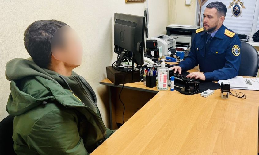 Житель Тыгды в разгар застолья жестоко избил своего знакомого деревянной доской