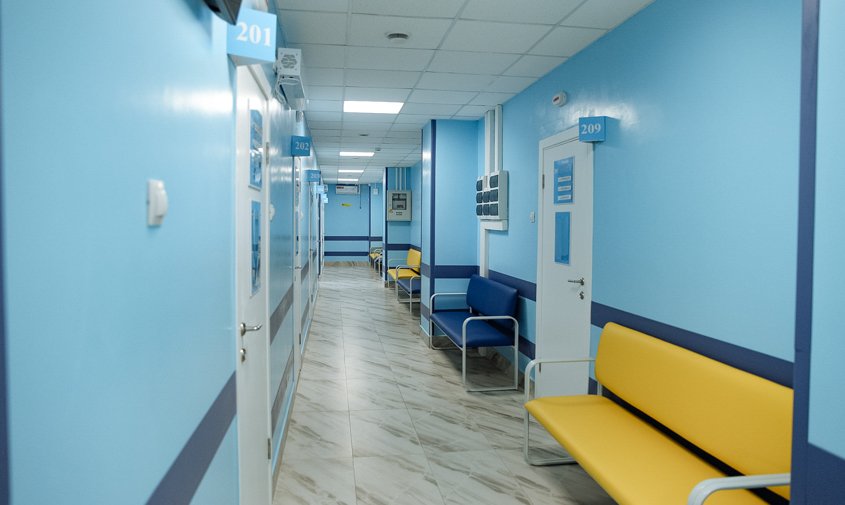 Как будут работать благовещенские поликлиники в предстоящие праздники и выходные