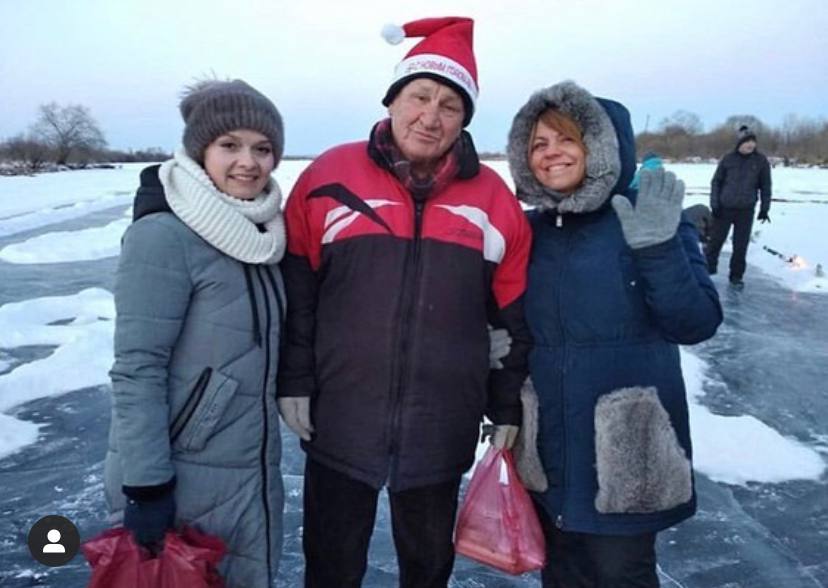 Наш добрый, зимний волшебник! Помним и любим! Спасибо за чудеса на льду! Наш добрый, зимний волшебник! Помним и любим! Спасибо за чудеса на льду!