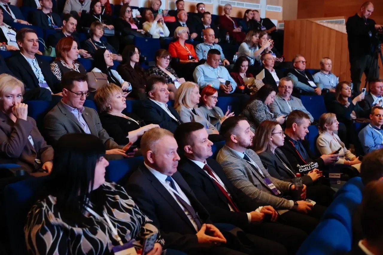 В Благовещенске открылся первый форум по искусственному интеллекту В Благовещенске открылся первый форум по искусственному интеллекту