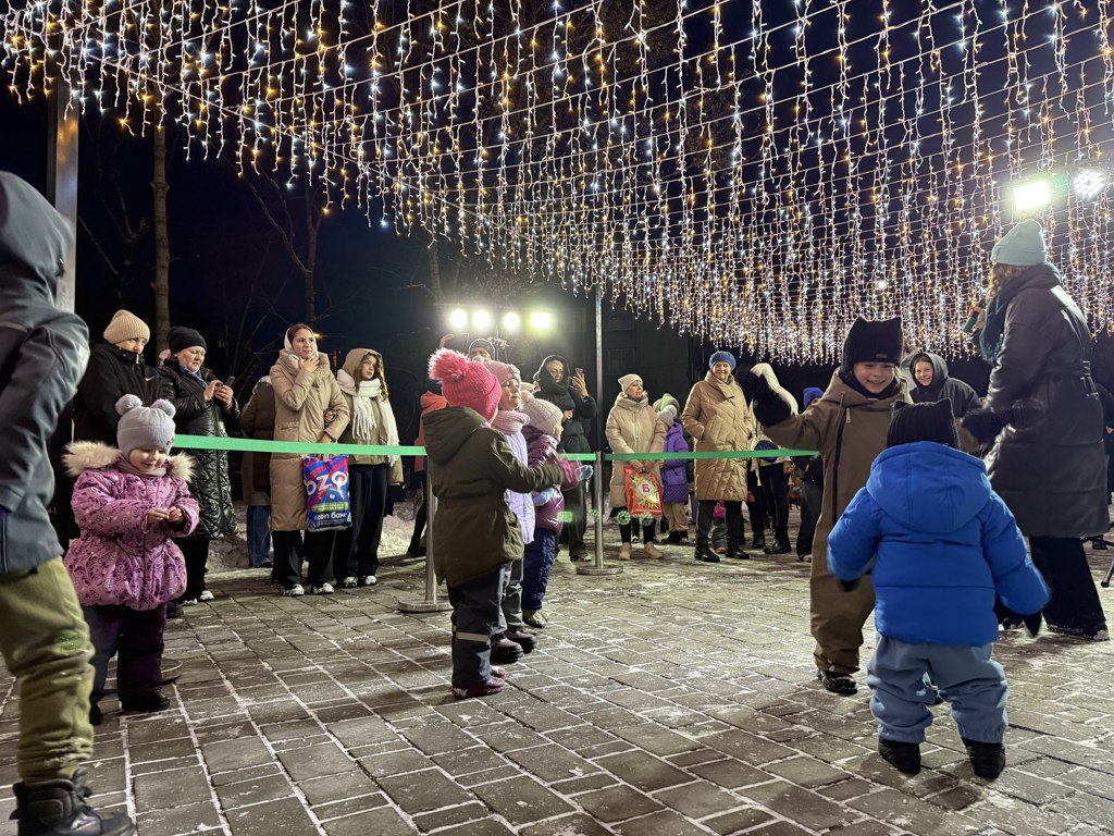 В Белогорске открыли вторую очередь Аллеи молодёжи В Белогорске открыли вторую очередь Аллеи молодёжи
