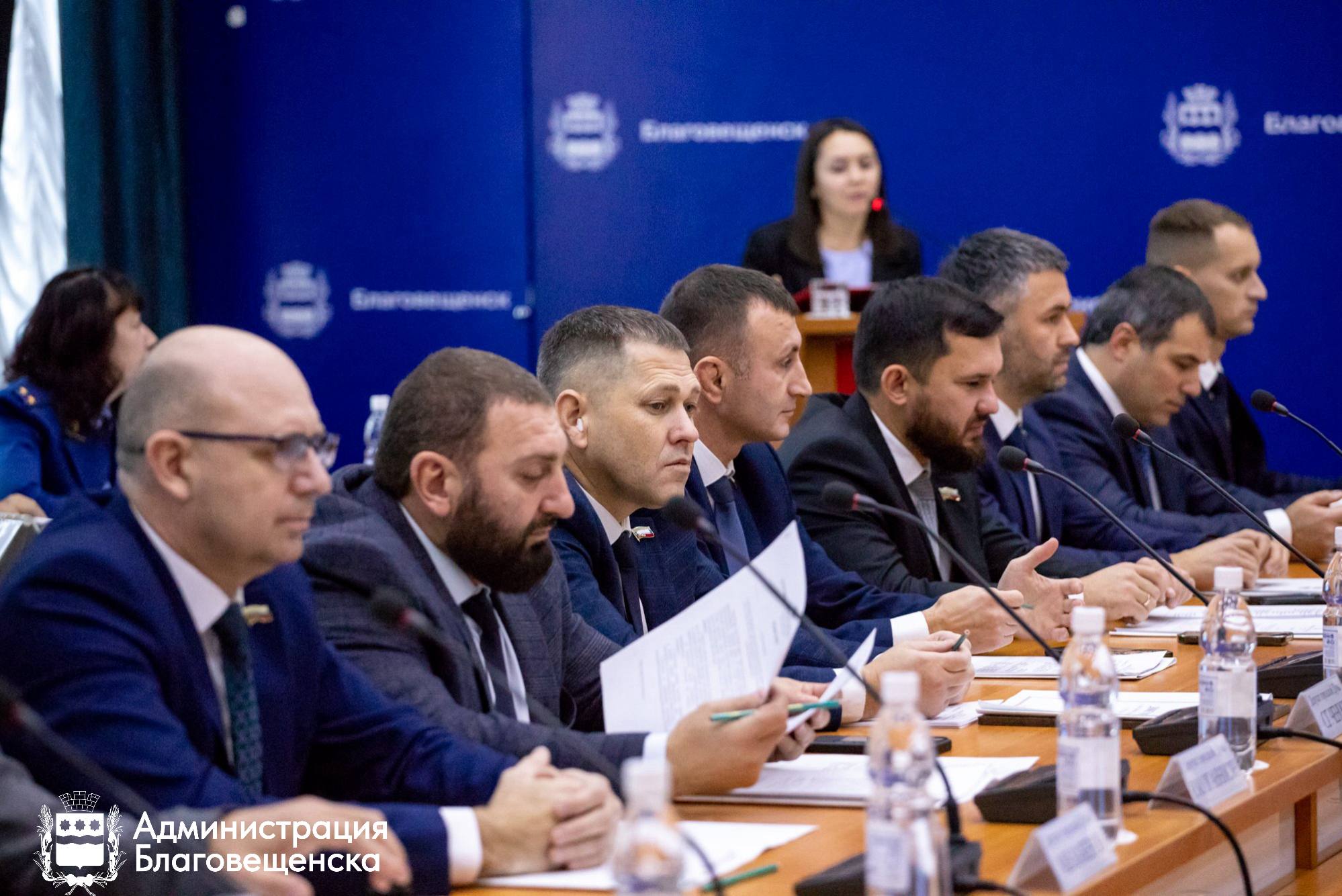 От побед на сценах до налоговых решений: что обсудили на заседании городской думы От побед на сценах до налоговых решений: что обсудили на заседании городской думы