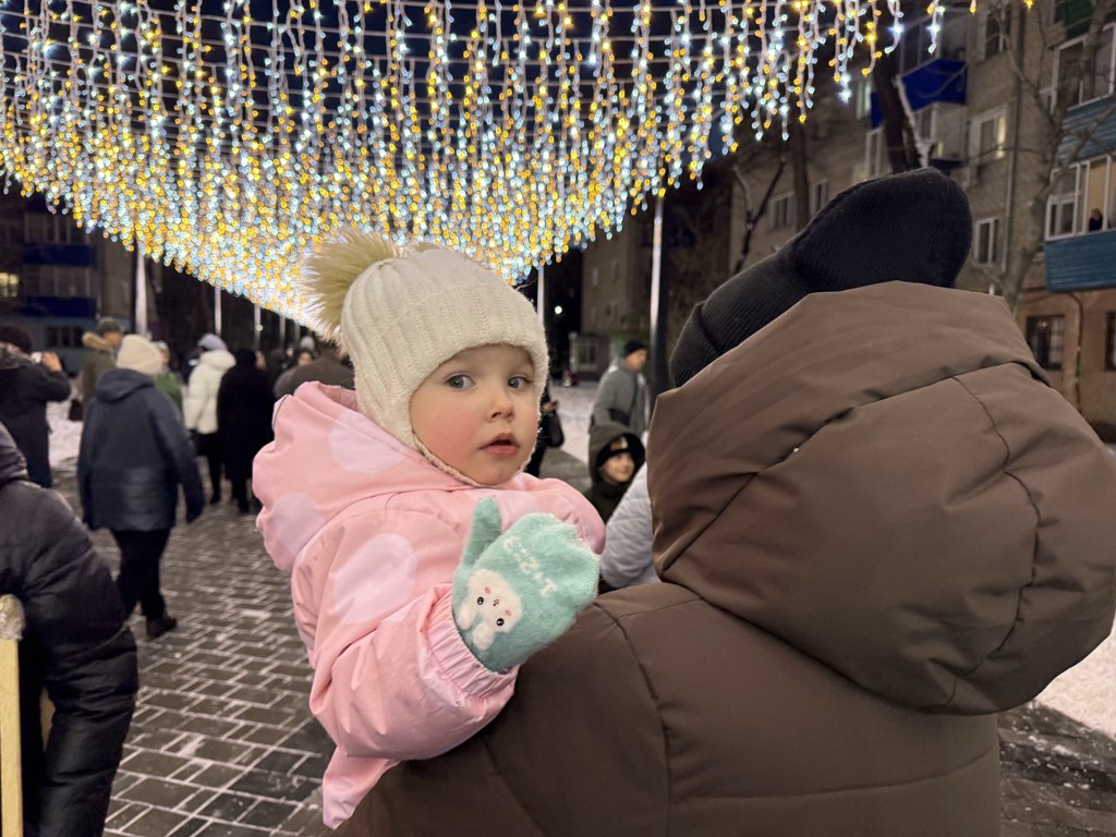 В Белогорске открыли вторую очередь Аллеи молодёжи В Белогорске открыли вторую очередь Аллеи молодёжи