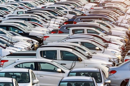 Срок вступления в силу новых правил расчета утильсбора на легковые авто сдвинут на один месяц, до 1 декабря, сообщила пресс-служба Минпромторга РФ. Соответствующий проект постановления внесен в правительство