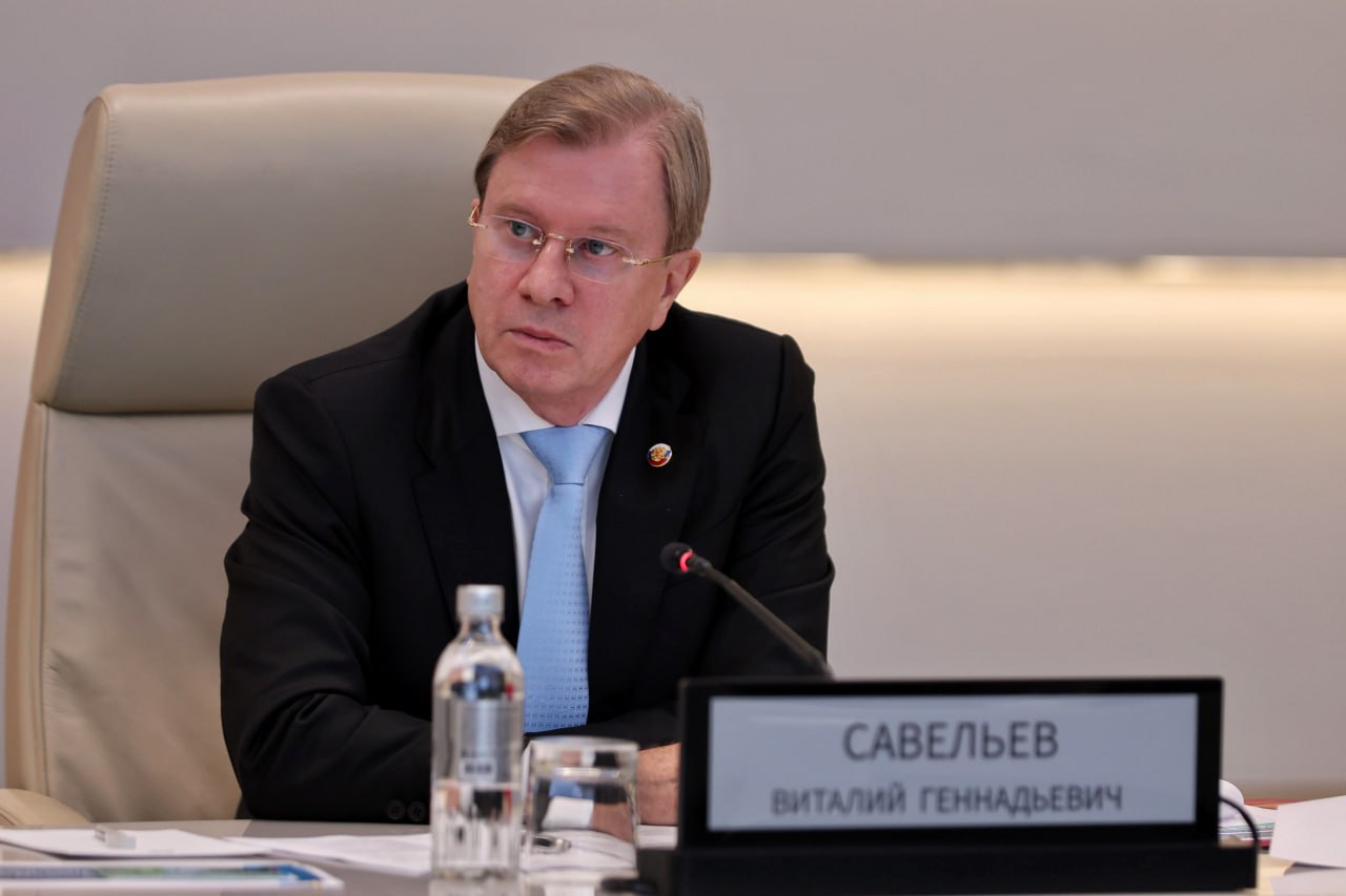 Виталий Савельев провел заседание правкомиссии для координации работ по ликвидации последствий ЧС, вызванной крушением танкеров в Керченском проливе