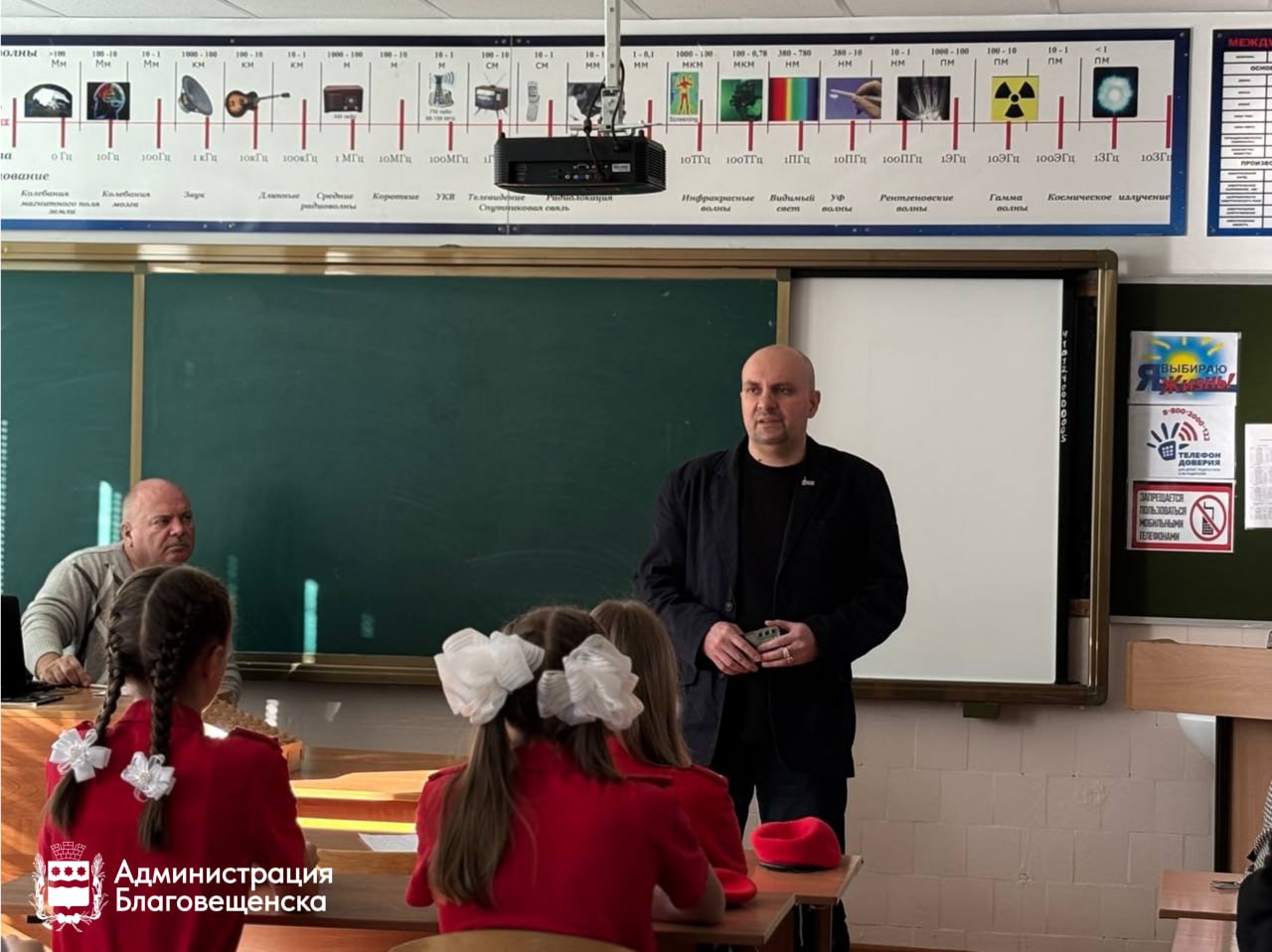 От идеи до эфира: где в Благовещенске готовят будущих репортёров От идеи до эфира: где в Благовещенске готовят будущих репортёров