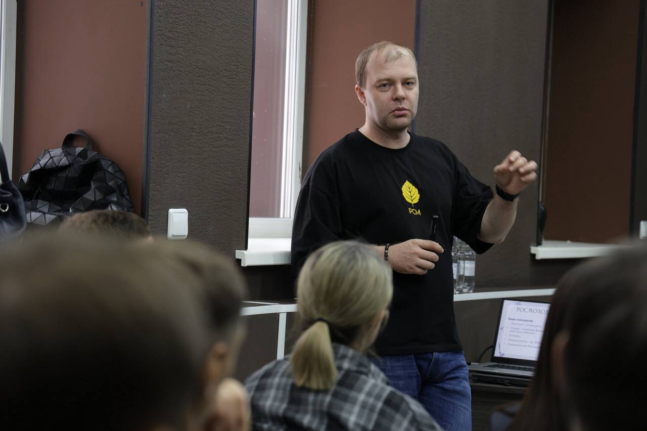 Идеи — в дело: В молодёжном гараже прошла интенсивная сессия по социальному проектированию