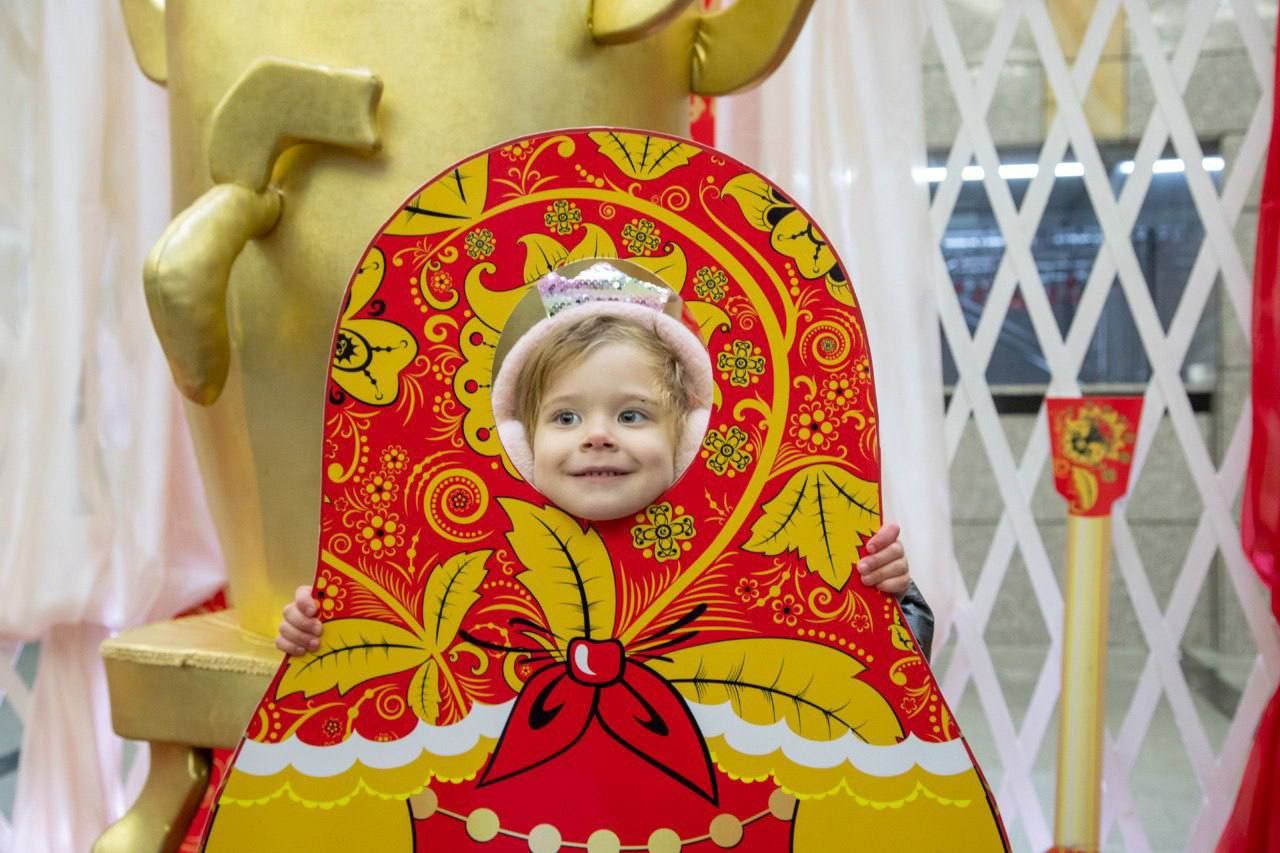 Губернатор региона Василий Орлов поздравил амурчан с Днём народного единства Губернатор региона Василий Орлов поздравил амурчан с Днём народного единства