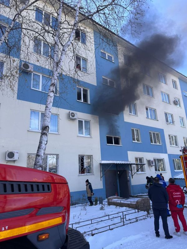 Огонь против велосипедов. 3 ноября в микрорайоне Благовещенска произошло задымление в одном из подъездов дома по улице Василенко 11/1