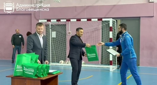 «Вы показали, что благовещенские мальчишки могут играть на высшем уровне»: Олег Имамеев встретился с юными «динамовцами»