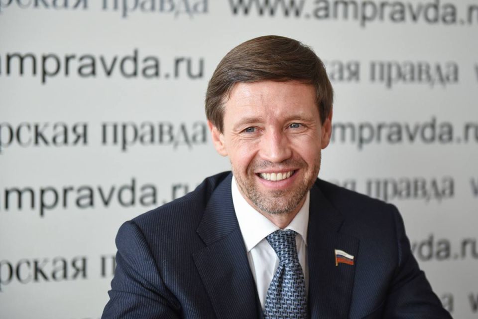 Сенатор Артем Шейкин возглавил рейтинг эффективности сенаторов Совета Федерации РФ за октябрь 2025 года