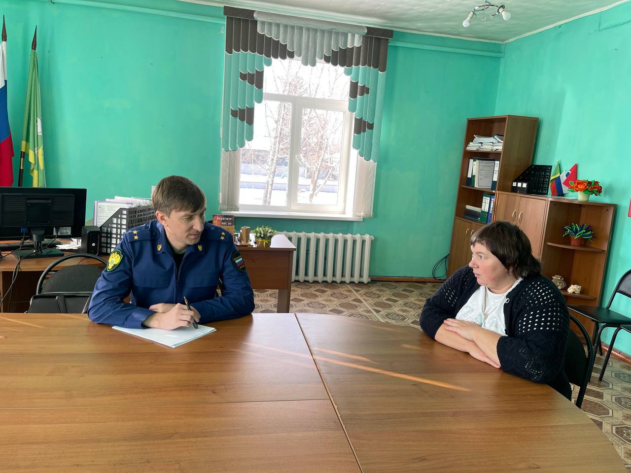 Прокурор Ромненского района провел личный прием граждан в населенных пунктах Ромненского муниципального округа Прокурор Ромненского района провел личный прием граждан в населенных пунктах Ромненского муниципального округа