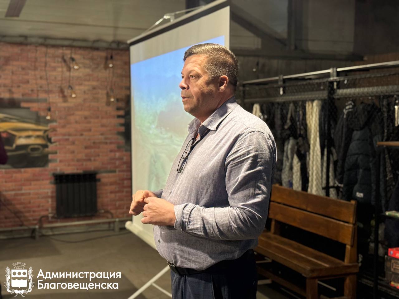 В Благовещенске трудные подростки смогут бесплатно заниматься в лазертаг-клубе В Благовещенске трудные подростки смогут бесплатно заниматься в лазертаг-клубе