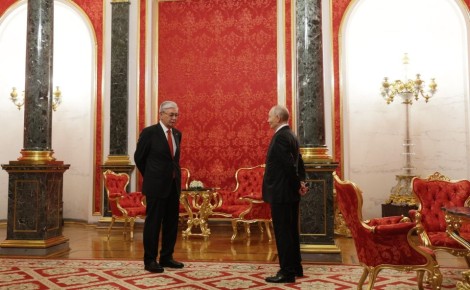 О передаче каких краснокнижных хищников из России в Казахстан договорились Владимир Путин и Касым-Жомарт Токаев?