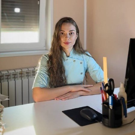 Выпускница медколледжа стала заведующей ФАПом и врачом скорой в Серышевском округе