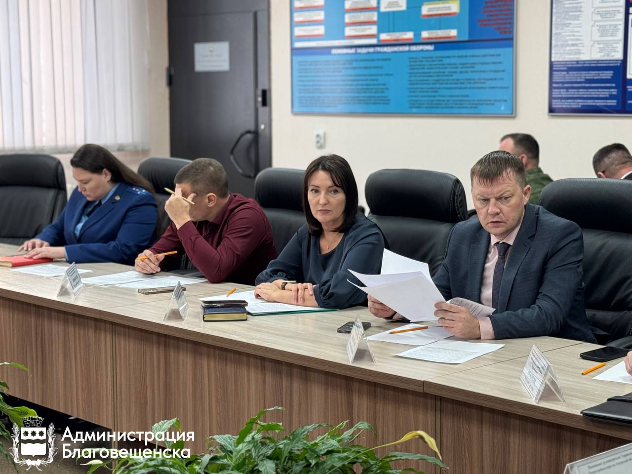 Рейды, профилактические беседы и спец инструктаж для школьников: в Благовещенске уделяют особое внимание безопасности на замерзающих водоемах Рейды, профилактические беседы и спец инструктаж для школьников: в Благовещенске уделяют особое внимание безопасности на замерзающих водоемах