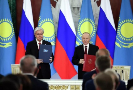 Путин и Токаев подписали Декларацию о стратегическом партнерстве и союзничестве России и Казахстана