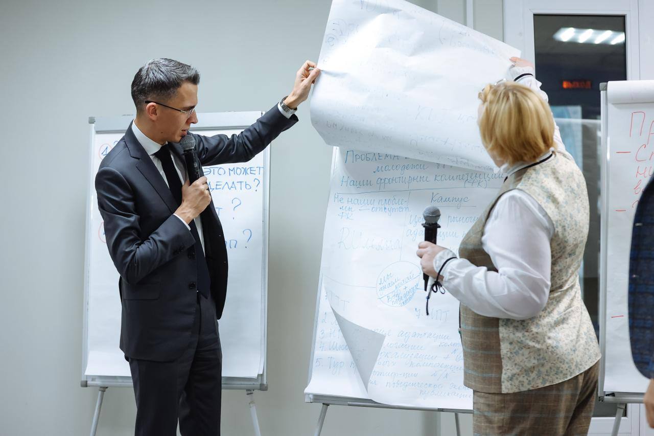 Андрей Омельчук оценил планы по созданию кампуса в Амурской области Андрей Омельчук оценил планы по созданию кампуса в Амурской области