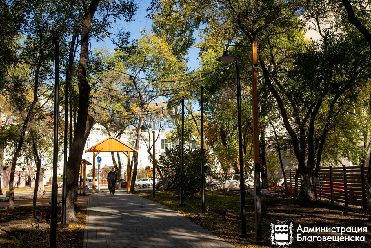 Итак, раскрываем тайну замечательного места в центре Благовещенска Итак, раскрываем тайну замечательного места в центре Благовещенска