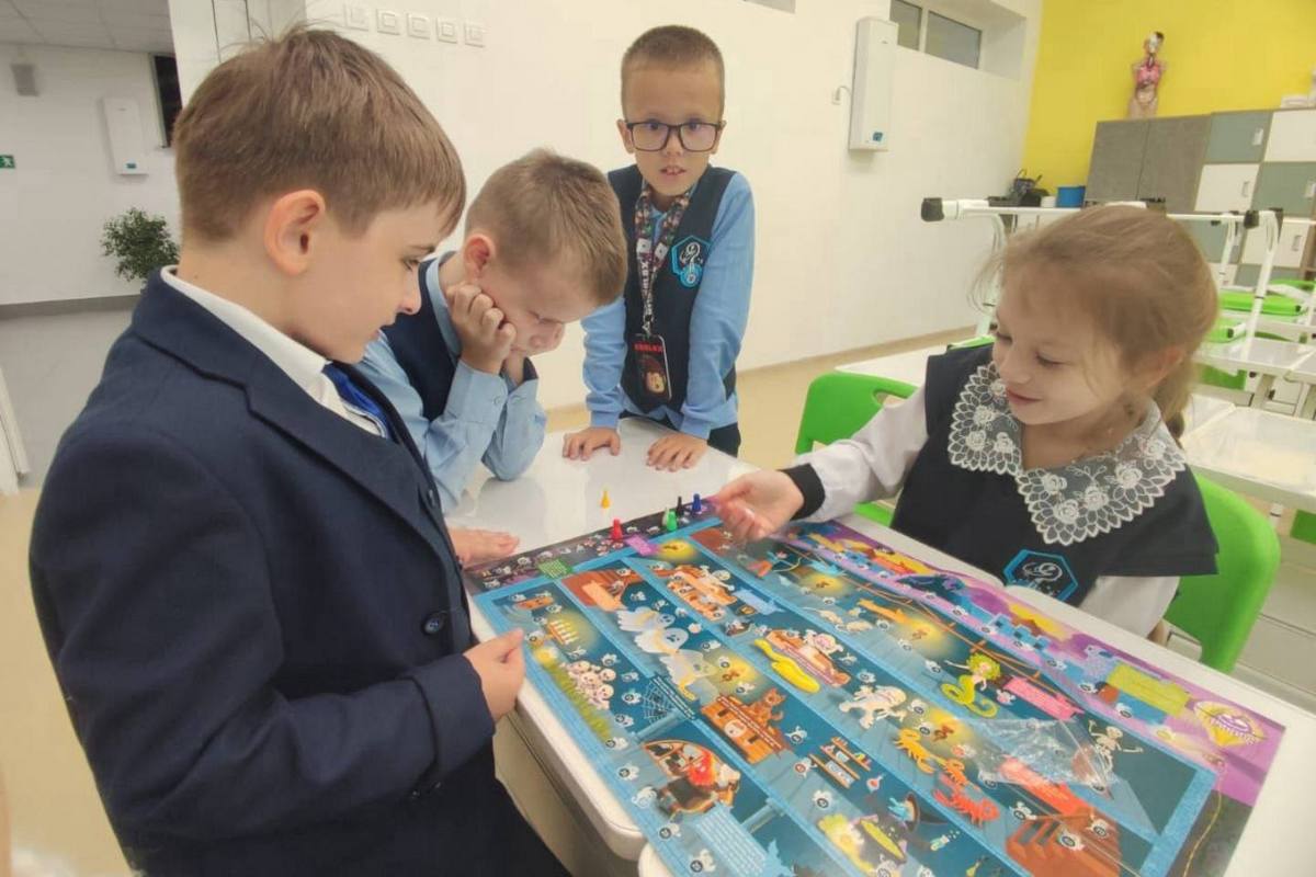 К 2030 году в школах Благовещенска планируют удвоить число групп продленного дня К 2030 году в школах Благовещенска планируют удвоить число групп продленного дня