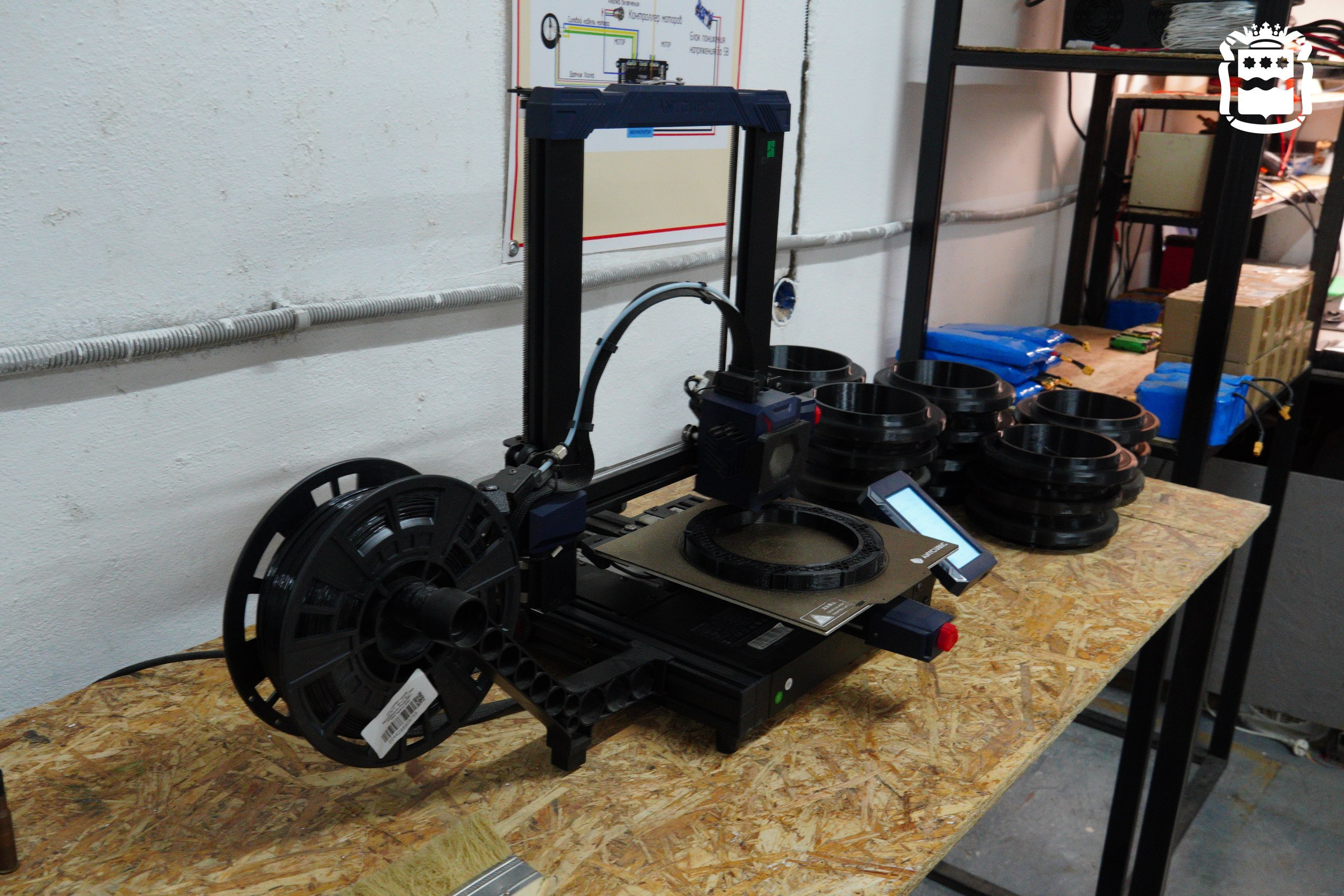 Василий Орлов встретился с амурчанами, выполняющими боевые задачи в Новороссии Василий Орлов встретился с амурчанами, выполняющими боевые задачи в Новороссии