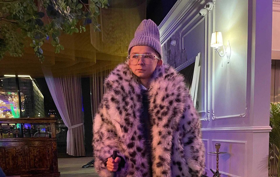 Перестал взрослеть в 10 лет: удивительная история парня, запертого в теле ребенка Перестал взрослеть в 10 лет: удивительная история парня, запертого в теле ребенка