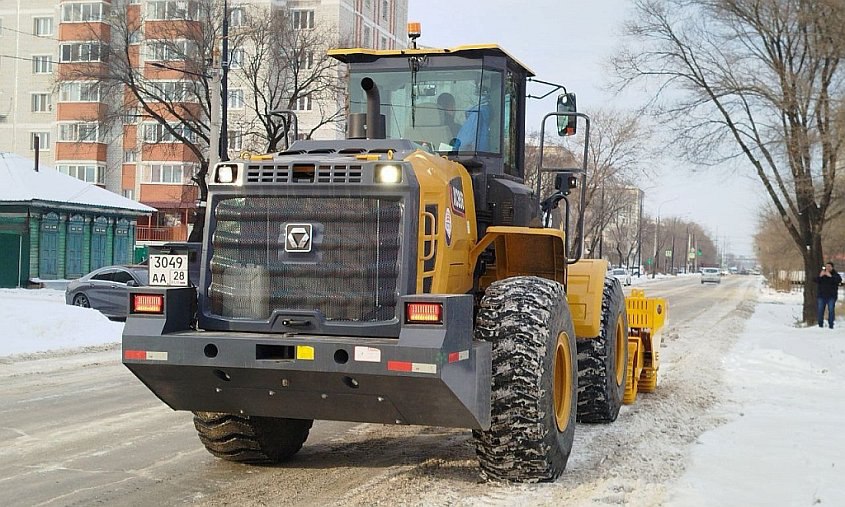 Зарплата 100 000 рублей: в ГСТК ищут водителей и механизаторов