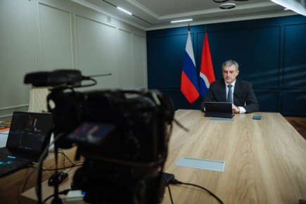 Глава области Василий Орлов во время прямого эфира поблагодарил команду администрации Благовещенска за работу