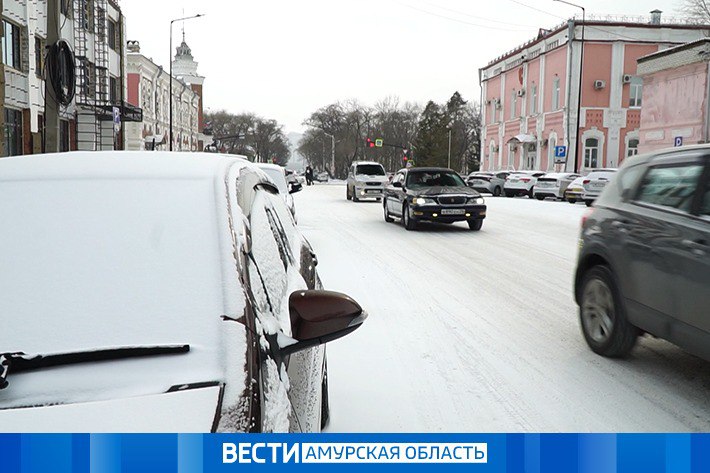 Завтра на юге и севере, а также в центральной части региона ожидается слабый снег, а в низинах — туман