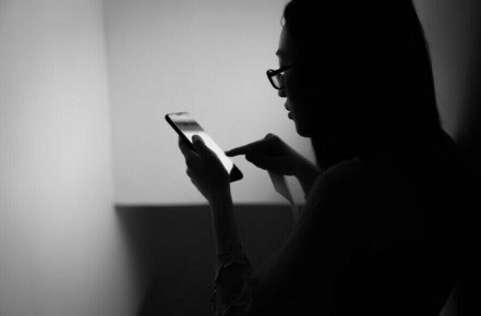 Роскомнадзор (РКН) начал постепенную блокировку WhatsApp (принадлежит Meta – организация признана экстремистской и запрещена в РФ)