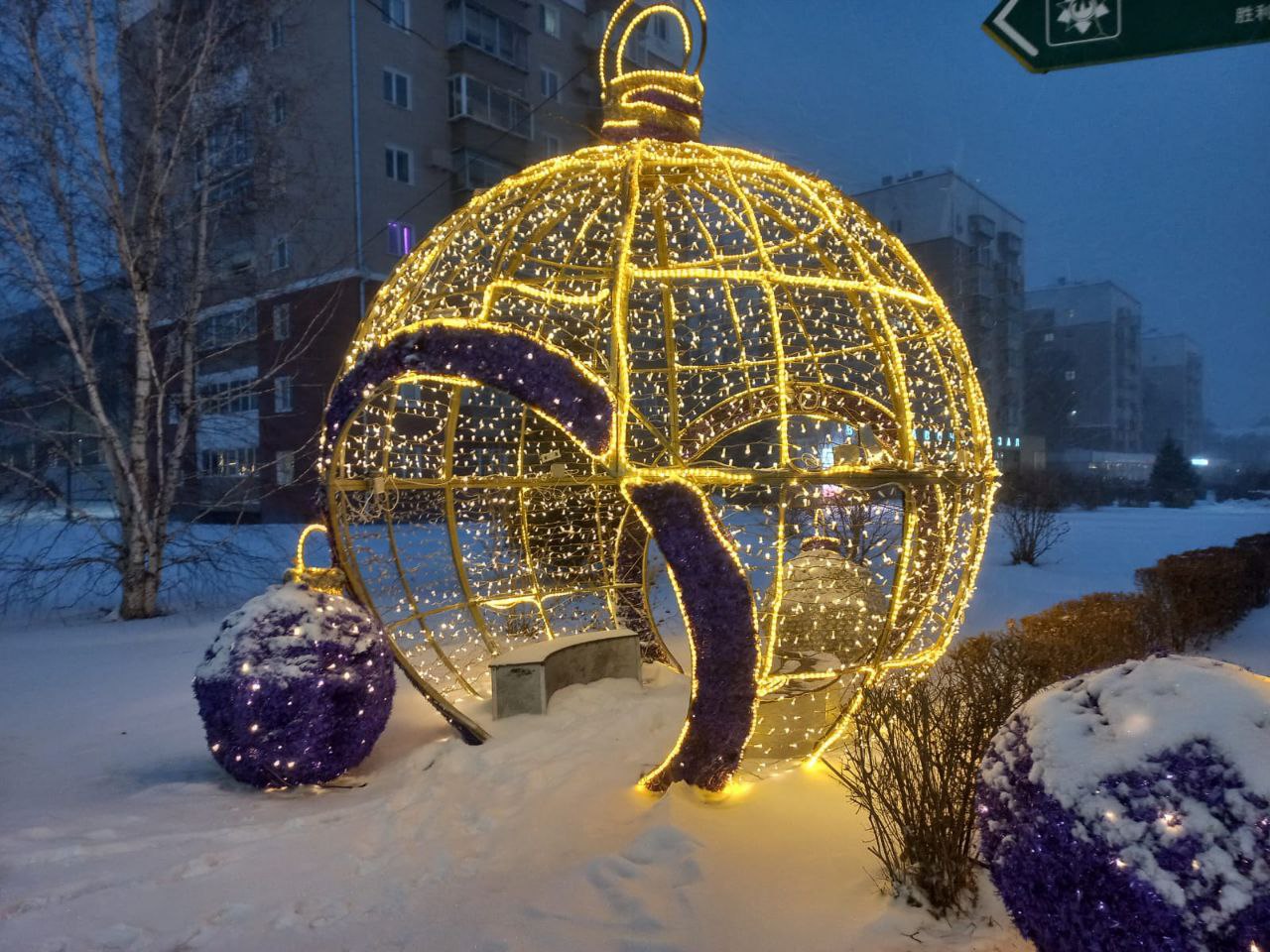 Снежно красиво Снежно красиво