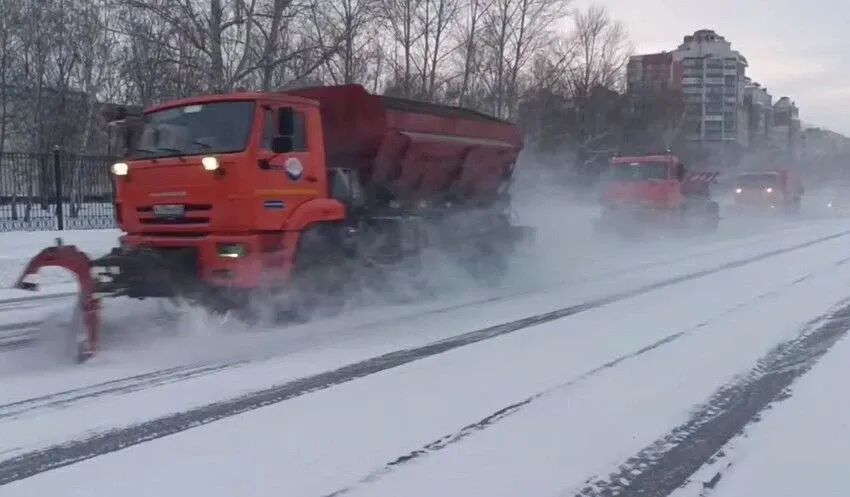 В Благовещенске за сутки выпало около месячной нормы осадков и снегопад продолжается