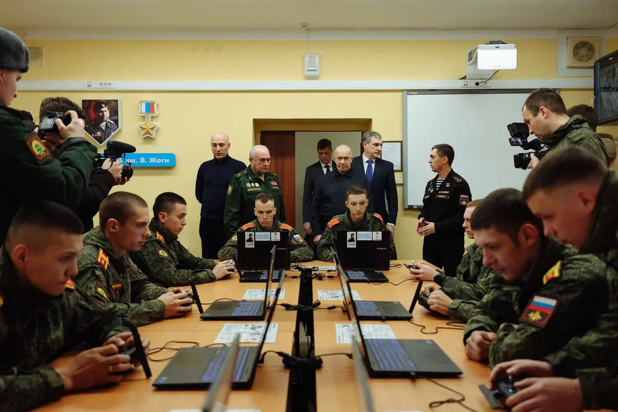 Инновации в ДВОКУ оценили на высоком уровне и пообещали поддержку