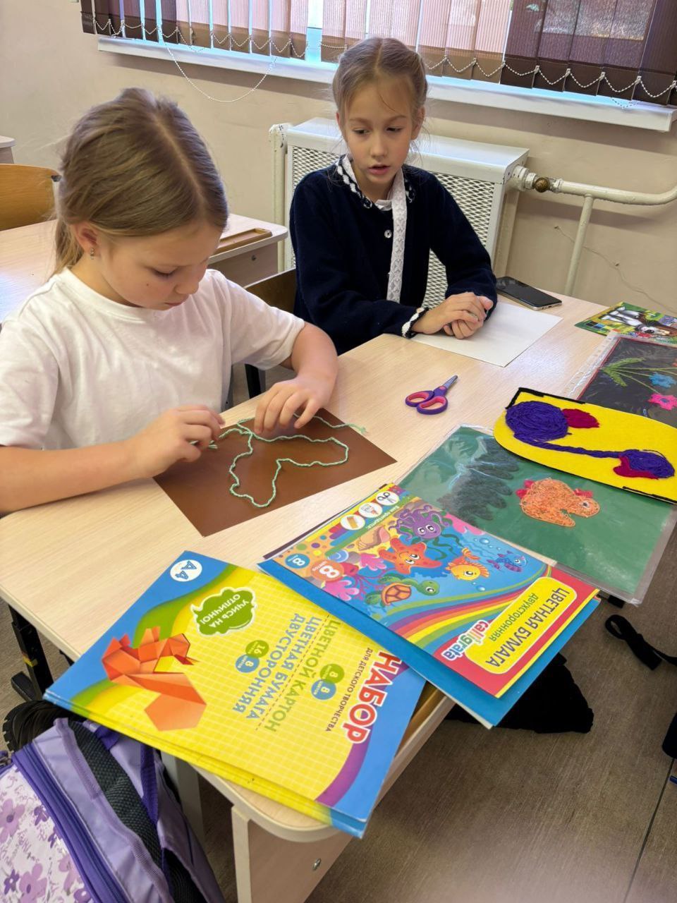 Родители – на работе, дети – в «продленке»: для безопасности и всестороннего развития юных амурчан в школах Приамурья создано свыше 200 групп продленного дня Родители – на работе, дети – в «продленке»: для безопасности и всестороннего развития юных амурчан в школах Приамурья создано свыше 200 групп продленного дня