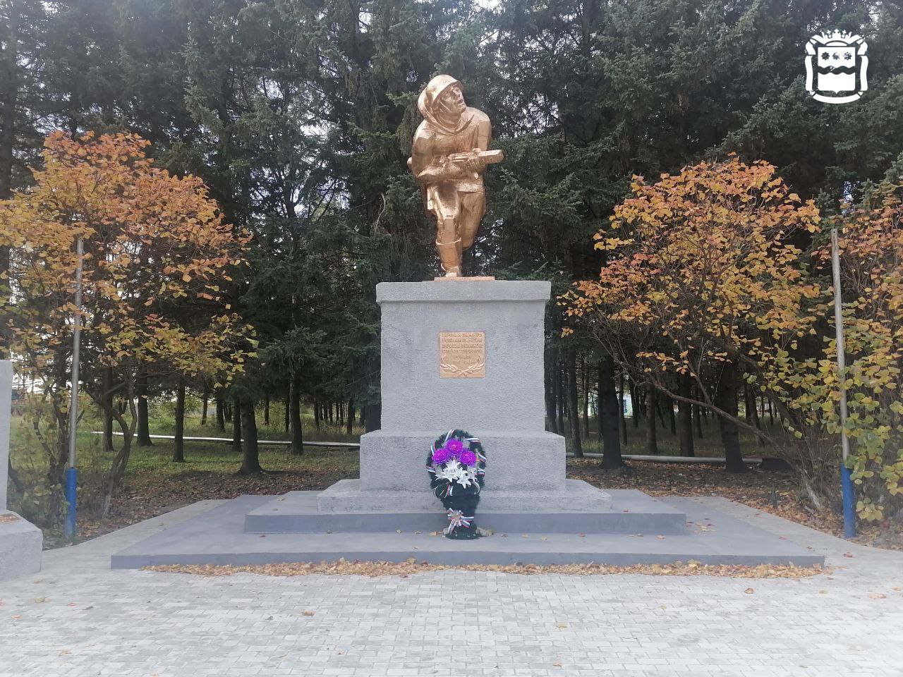 Военный памятник преобразился в Лермонтовке благодаря президентской госпрограмме