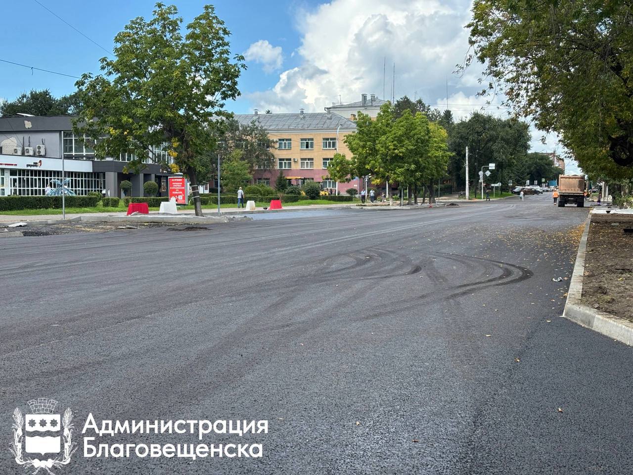 В этом году благодаря нацпроекту «Инфраструктура для жизни» в Благовещенске отремонтировали дороги на 18 кварталах В этом году благодаря нацпроекту «Инфраструктура для жизни» в Благовещенске отремонтировали дороги на 18 кварталах