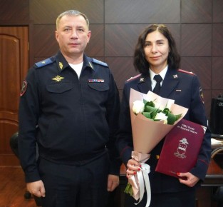 В региональном УМВД за успехи в профессиональной деятельности наградили сотрудников Центра информационных технологий, связи и защиты информации