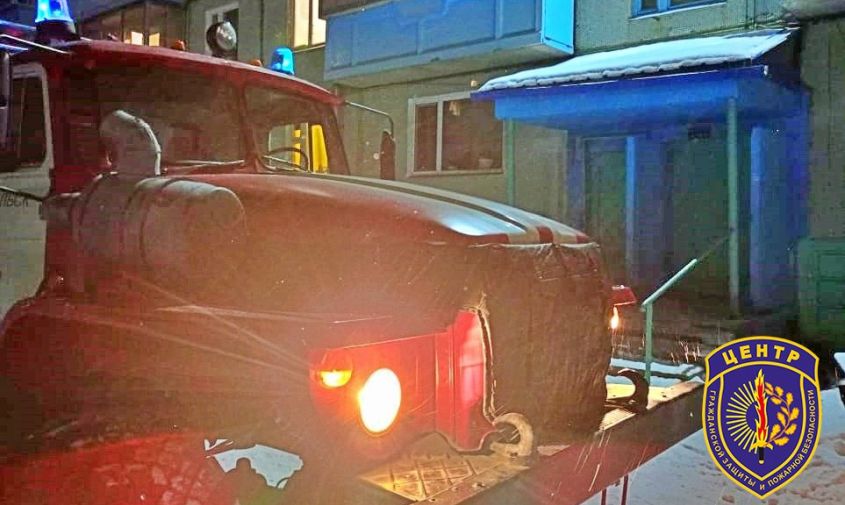 В Сковородине горела квартира в пятиэтажке: пострадали два человека