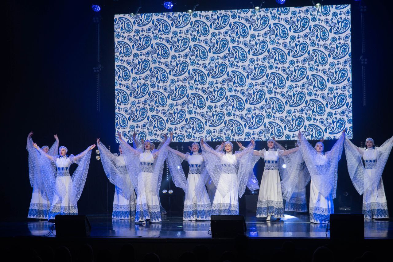 Константин Дьяконов поздравил управление Федеральной налоговой службы по Амурской области с юбилеем Константин Дьяконов поздравил управление Федеральной налоговой службы по Амурской области с юбилеем