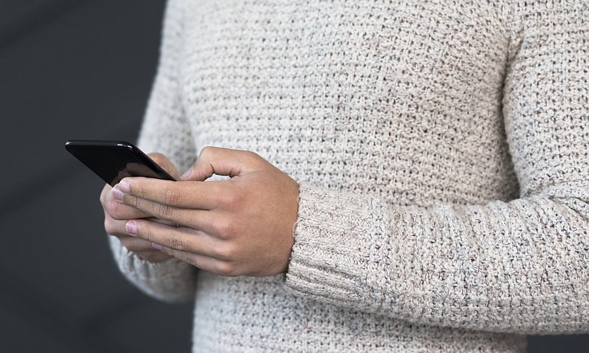 Двоих амурчан оштрафовали за публикацию экстремистских аудиофайлов