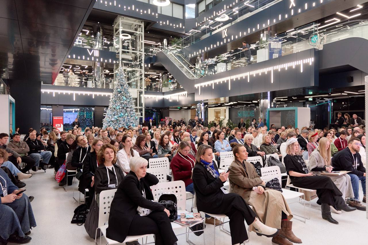 Министр культуры и нацполитики Приамурья выступила на V юбилейном Вахтанговском фестивале театральных менеджеров Министр культуры и нацполитики Приамурья выступила на V юбилейном Вахтанговском фестивале театральных менеджеров